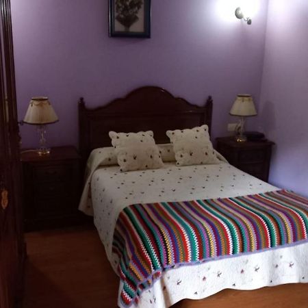Casa Rural La Fuente Tejedo del Sil Esterno foto