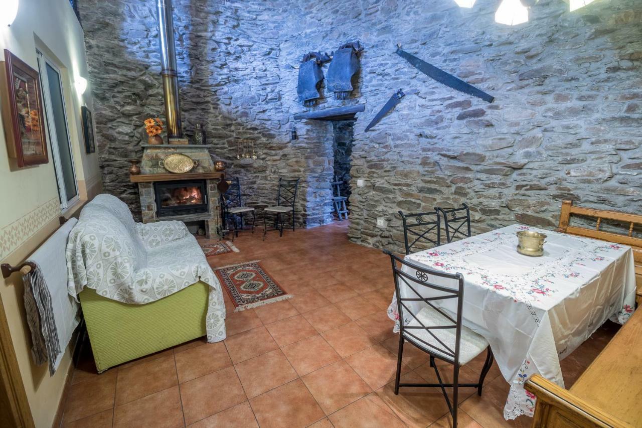 Casa Rural La Fuente Tejedo del Sil Esterno foto