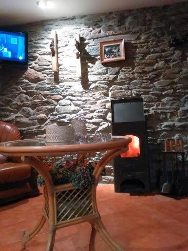 Casa Rural La Fuente Tejedo del Sil Esterno foto
