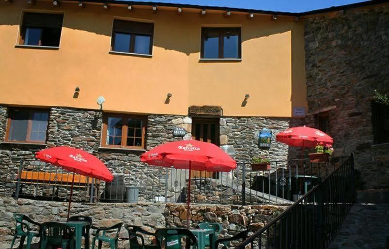 Casa Rural La Fuente Tejedo del Sil Esterno foto